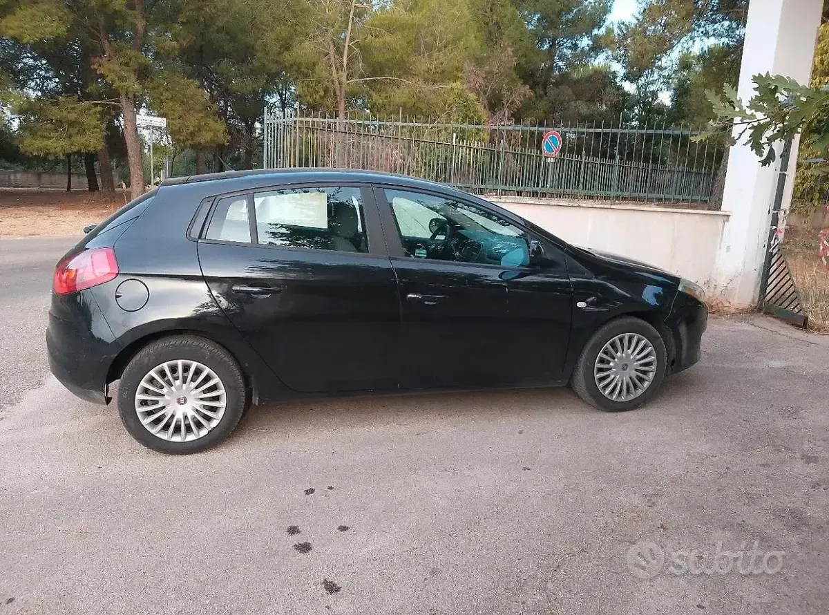 Usata Fiat Bravo 120 CV (88 kW) 2009 Nero Utilitaria