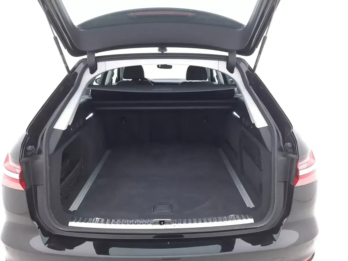 Usata Audi A6 Business 204 CV (150 kW) 2023 Neronero Station wagon