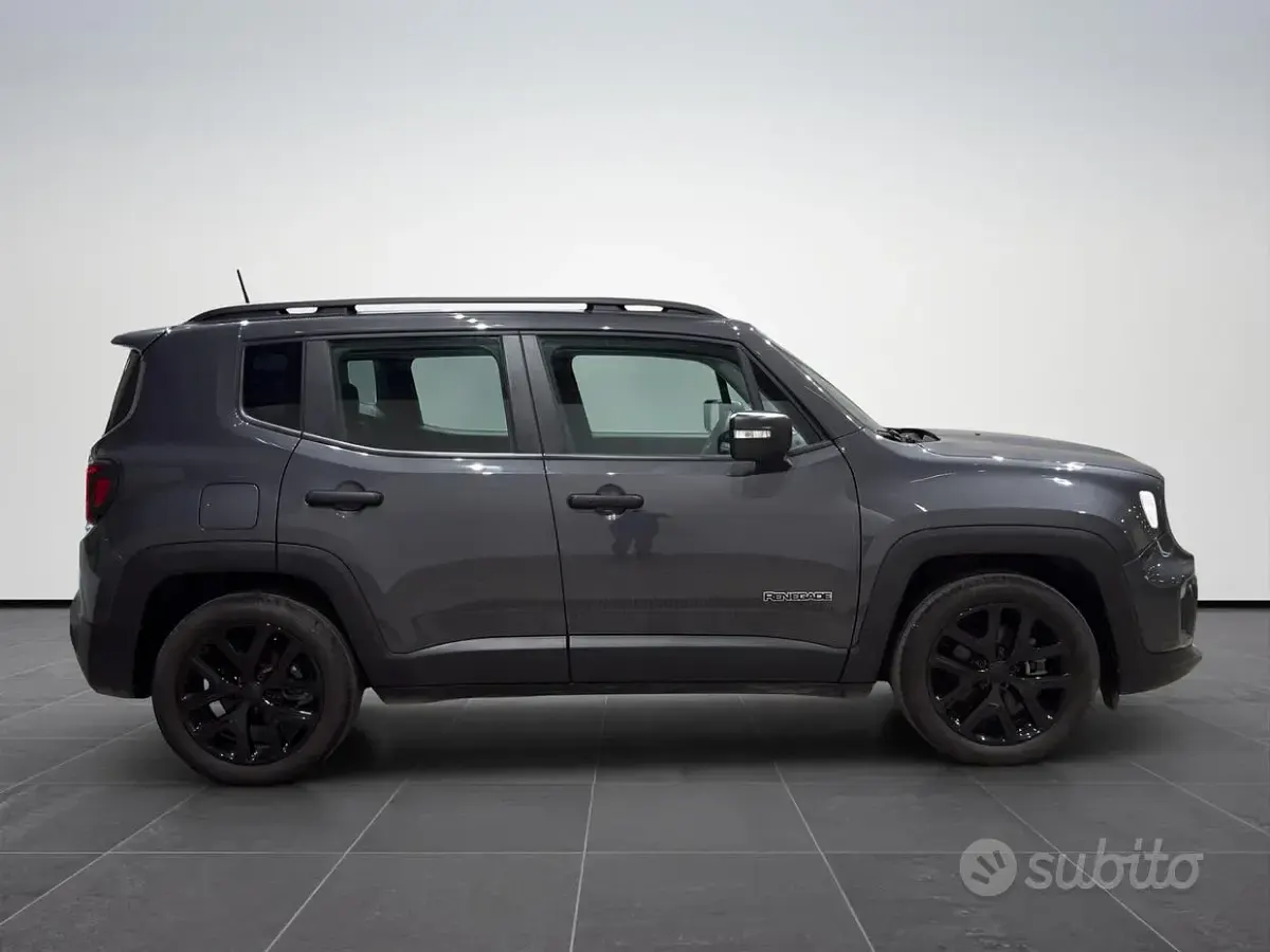 Usata Jeep Renegade Summit 131 CV (96 kW) 2025 Graphite grey SUV
