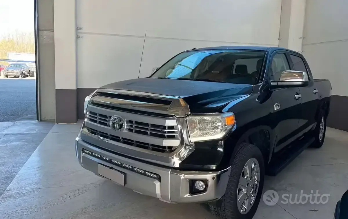 Usata Toyota Tundra 381 CV (280 kW) 2014 Nero Pick-up
