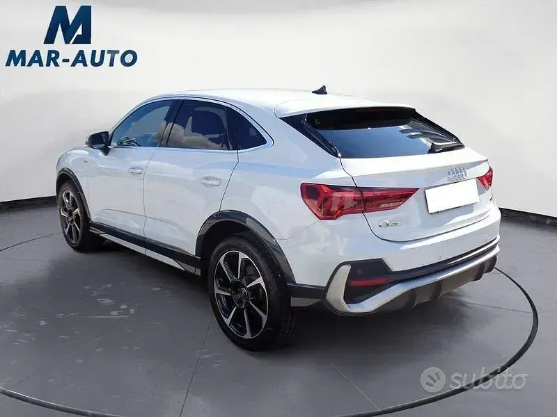 Usata Audi Q3 Sportback S-Line 149 CV (109 kW) 2023 Bianco SUV