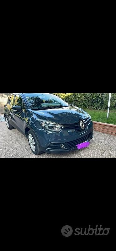 Usata Renault Captur 90 CV (66 kW) 2015 Blu SUV