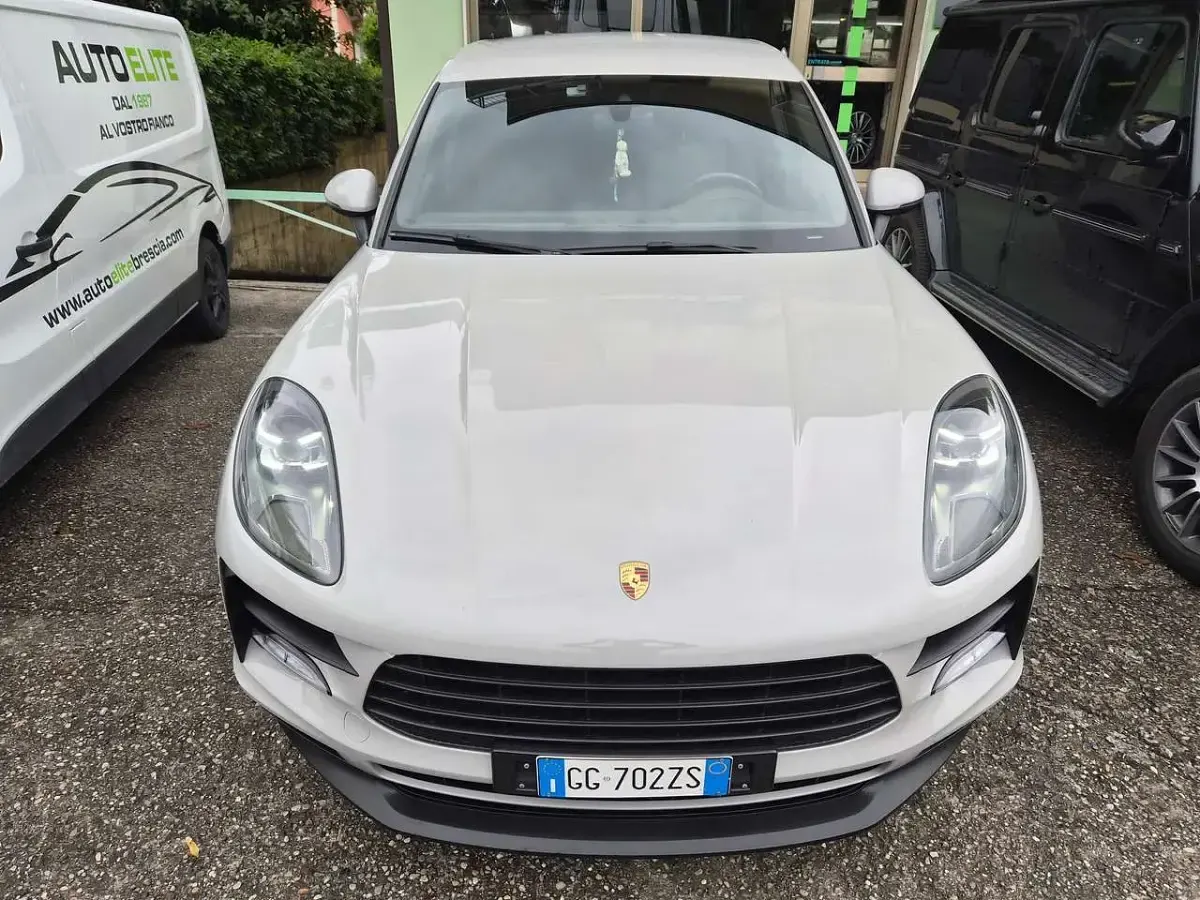 Usata Porsche Macan 245 CV (180 kW) 2019 Grigio SUV