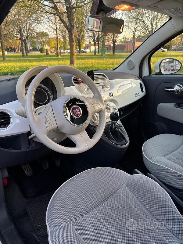 Usata Fiat 500 Lounge 69 CV (50 kW) 2014 Bianco Utilitaria