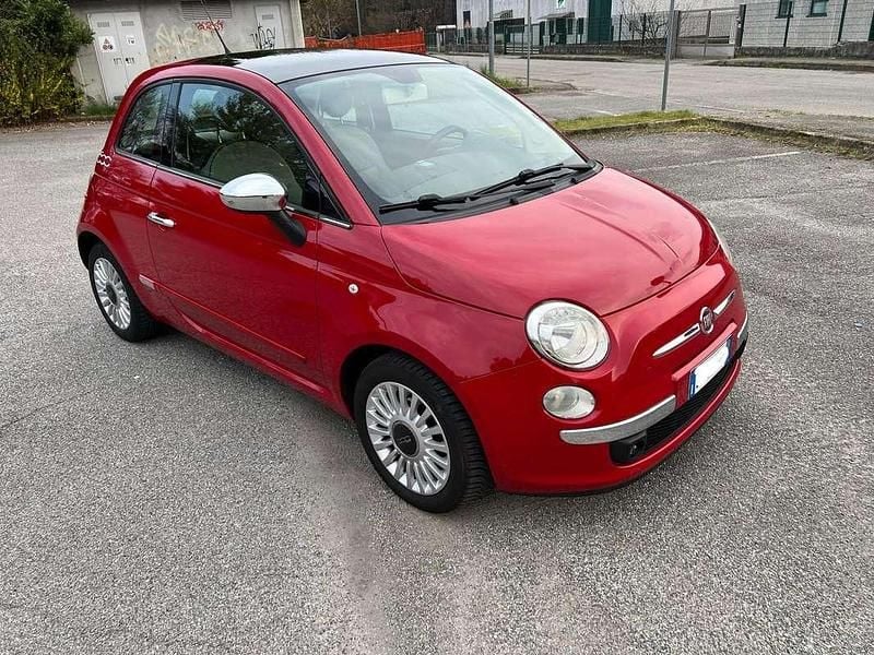 Usata Fiat 500 Lounge 69 CV (50 kW) 2011 Rosso Utilitaria