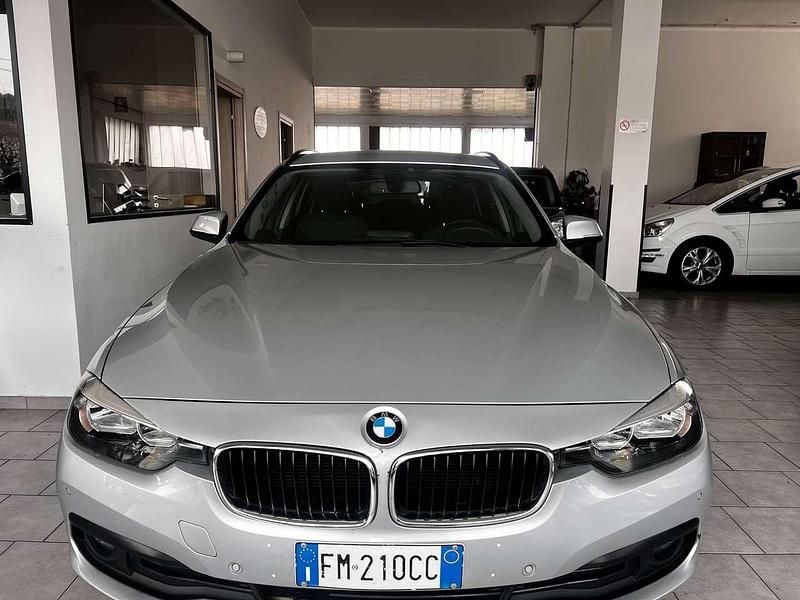 Usata BMW 316 Advantage 116 CV (85 kW) 2016 Grigio Station wagon