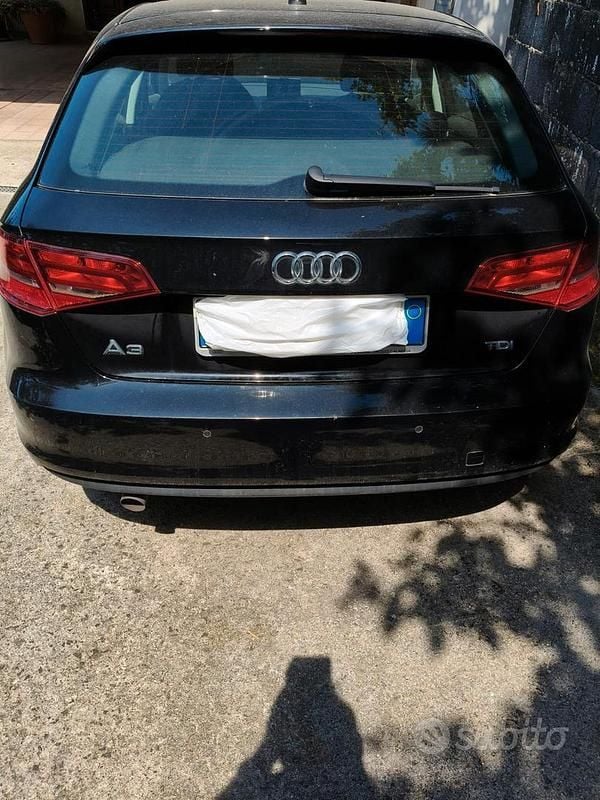 Usata Audi A3 116 CV (85 kW) 2015 Nero Berlina