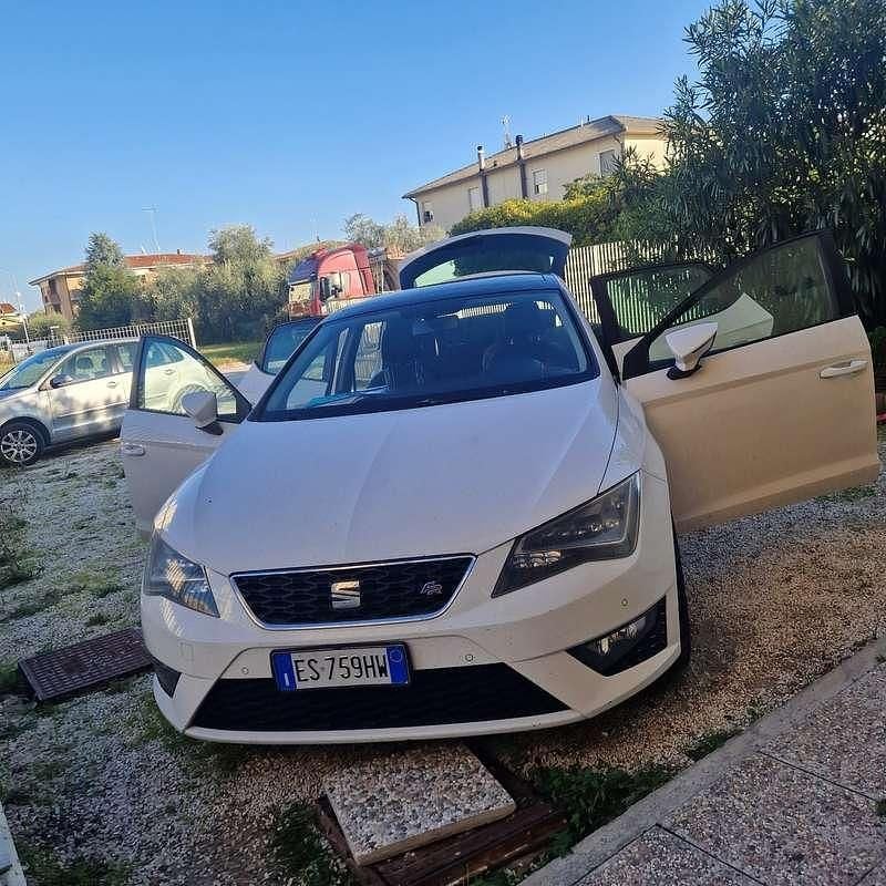 Usata Seat Leon FR 184 CV (135 kW) 2014 Berlina