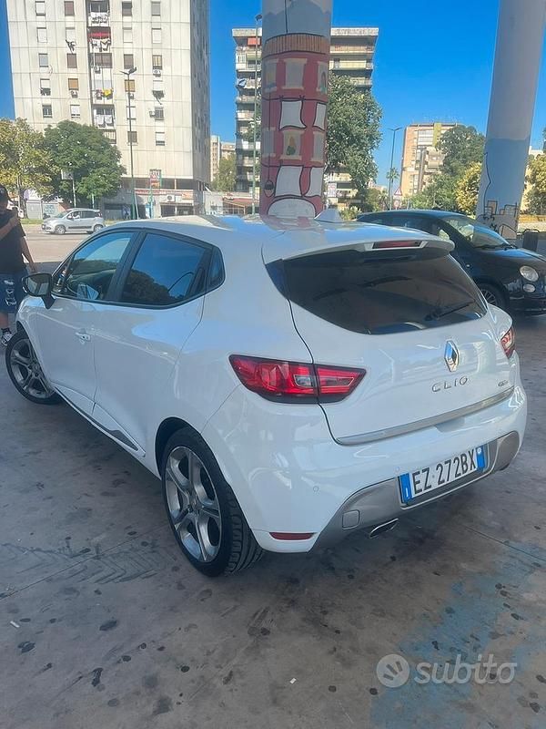 Usata Renault Clio IV GT-Line 90 CV (66 kW) 2015 Bianco Berlina
