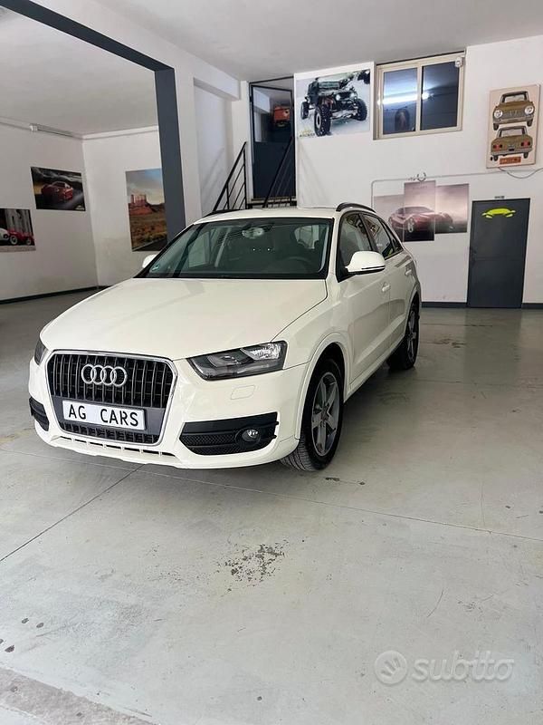 Usata Audi Q3 Advanced Plus 140 CV (102 kW) 2012 Beige SUV