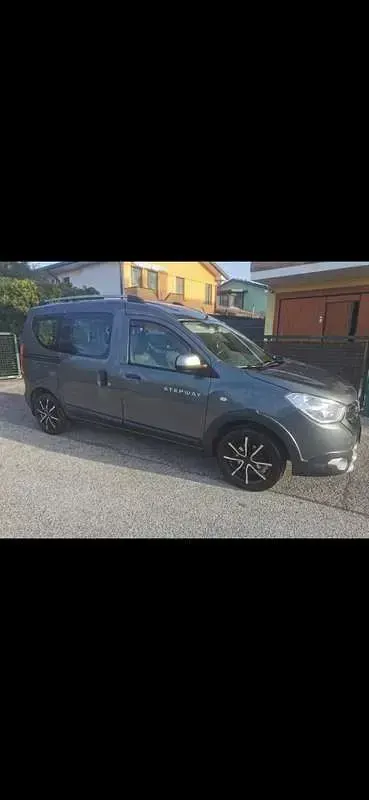 Usata Dacia Dokker Stepway 90 CV (66 kW) 2018 Monovolume
