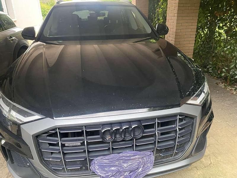 Usata 2019 Audi Q8 Sport SUV | 45.000 € (Super prezzo) - Immagine 1/4