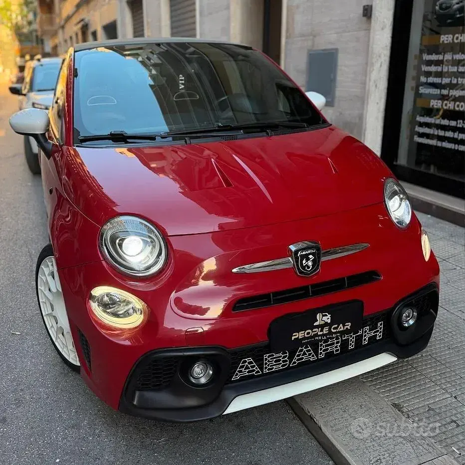 Usata Abarth 500C Custom 135 CV (99 kW) 2013 Rosso Cabrio