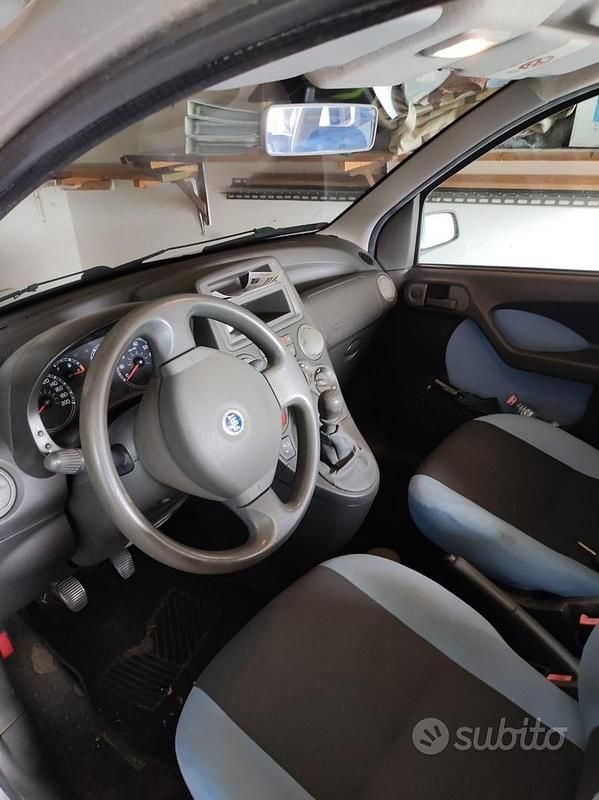Usata Fiat Panda 4x4 60 CV (44 kW) 2007 Grigio Utilitaria