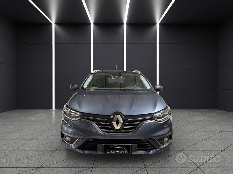 Usata Renault Mégane GrandTour Intens 110 CV (80 kW) 2018 Blu Station wagon