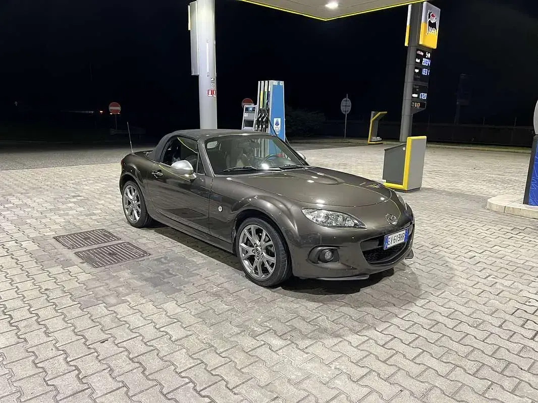 Usata Mazda MX5 126 CV (92 kW) 2014 Cabrio