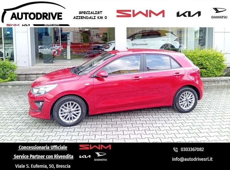 Usata Kia Rio Style 83 CV (61 kW) 2023 Bordeaux Berlina