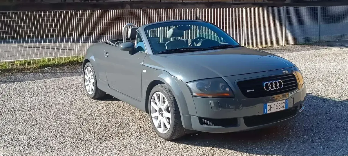 Usata Audi TT Roadster 224 CV (164 kW) 2000 Cabrio