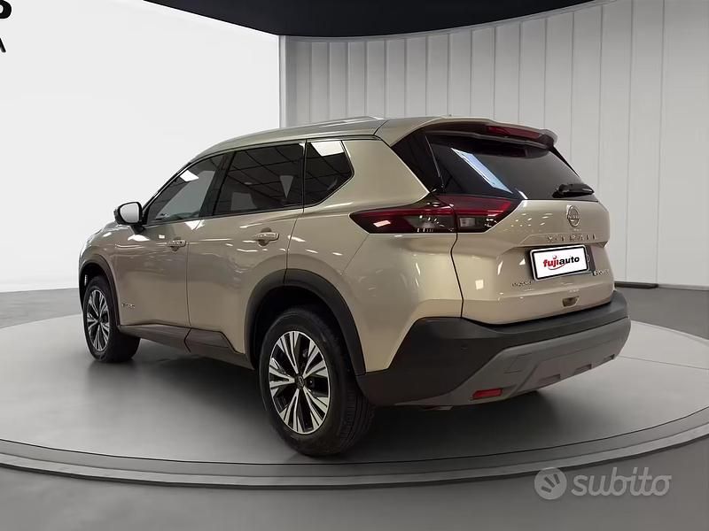 Usata Nissan X-Trail N-Connecta 158 CV (116 kW) 2025 Grigio SUV