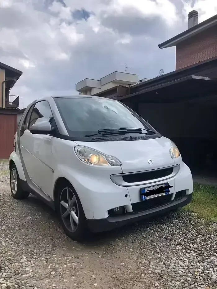 Usata Smart ForTwo Coupé 71 CV (52 kW) 2014 Bianco Coupé