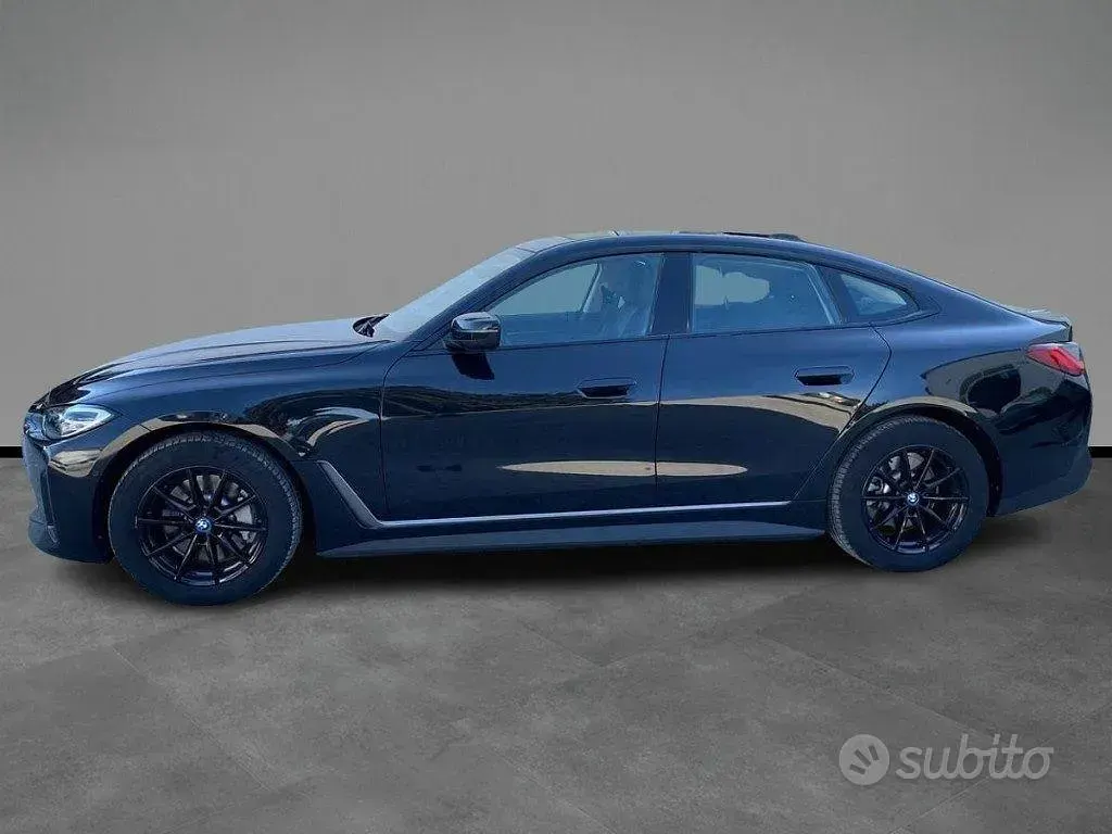 Usata BMW i4 Sport Line 105 kW (143 CV) 2022 Nero Berlina