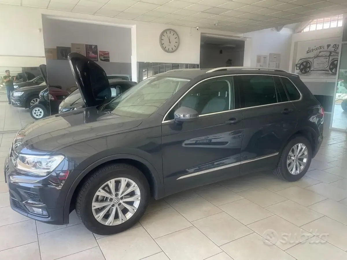 Usata VW Tiguan Business 131 CV (96 kW) 2019 Grigio SUV