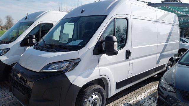 Nuova Peugeot Boxer 140 CV (102 kW) 2025 Bianco Furgone