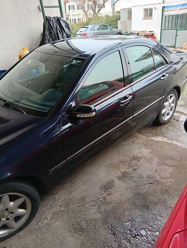 Usata Mercedes C270 Elegance 170 CV (125 kW) 2001 Berlina