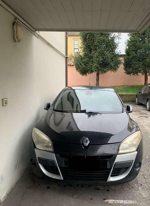 Usata Renault Mégane Coupé Dynamique 131 CV (96 kW) 2009 Nero Coupé