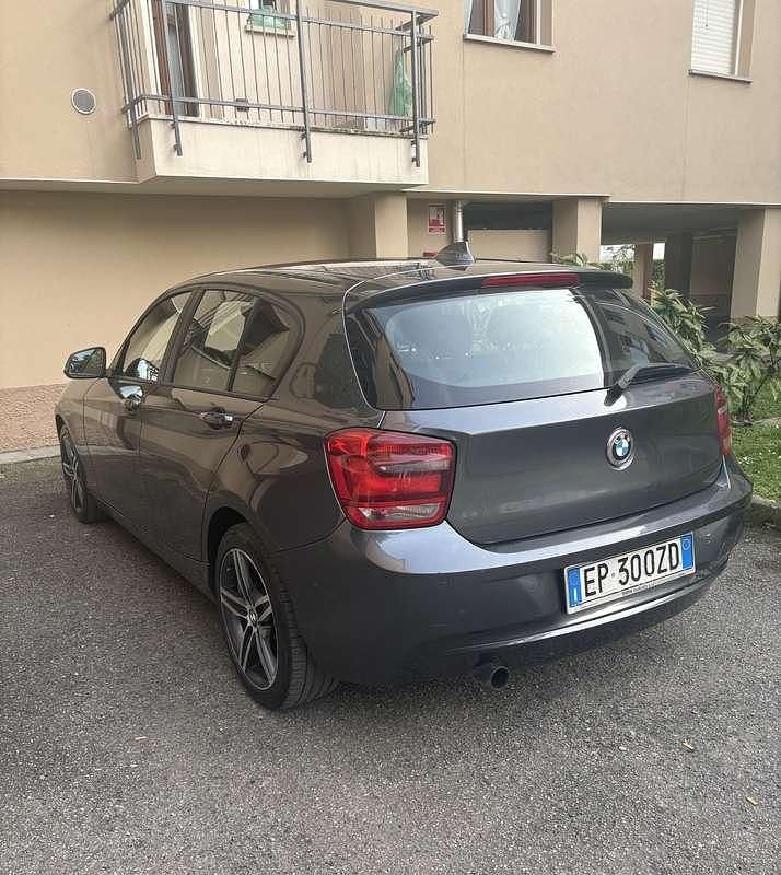 Usata BMW 118 143 CV (105 kW) 2013 Utilitaria