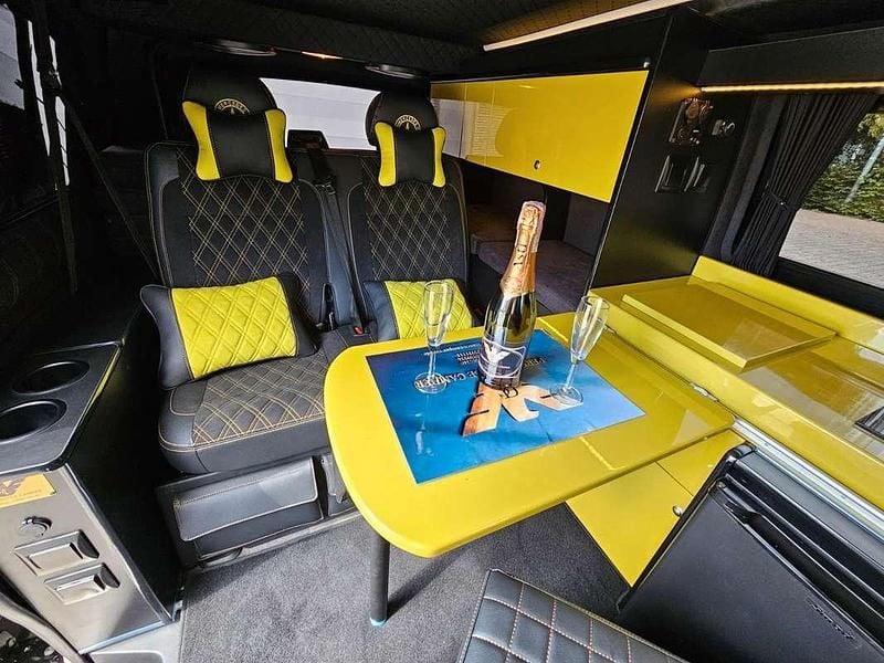 Usata Mercedes V220 163 CV (119 kW) 2014 Nero Monovolume