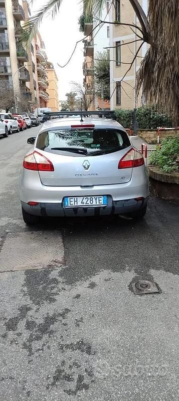 Usata Renault Mégane 110 CV (80 kW) 2011 Grigio Berlina