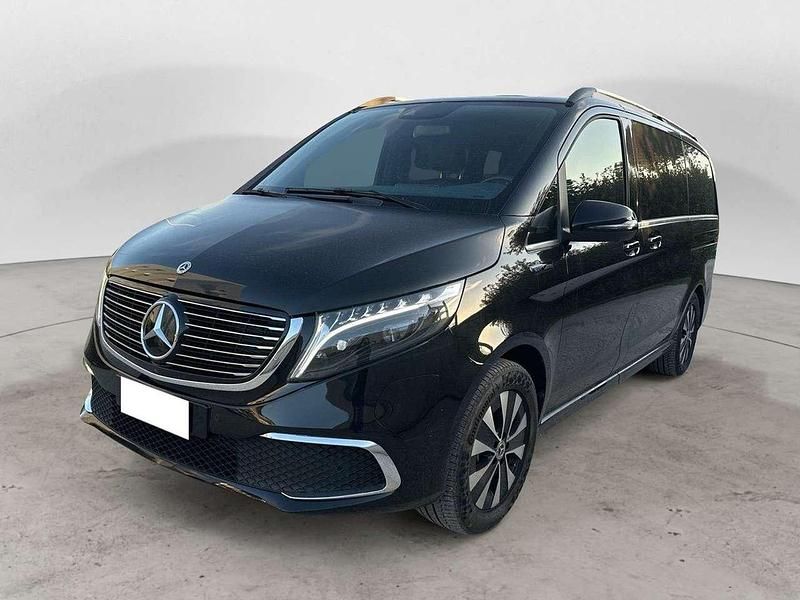 Nero Usata 2021 Mercedes EQV300 Monovolume | 44.900 € - Immagine 1/4