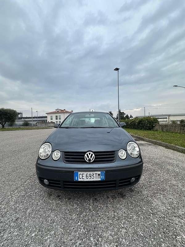 Usata VW Polo Comfortline 75 CV (55 kW) 2004 Berlina