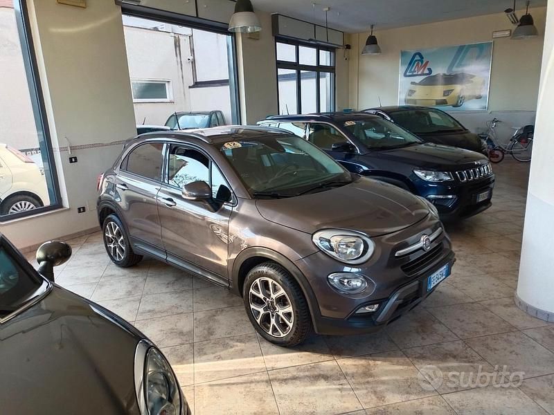 Usata Fiat 500X Cross 120 CV (88 kW) 2016 Grigio SUV