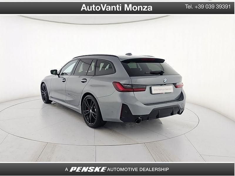 Usata BMW 320e M Sport 190 CV (139 kW) 2024 Grigio Station wagon
