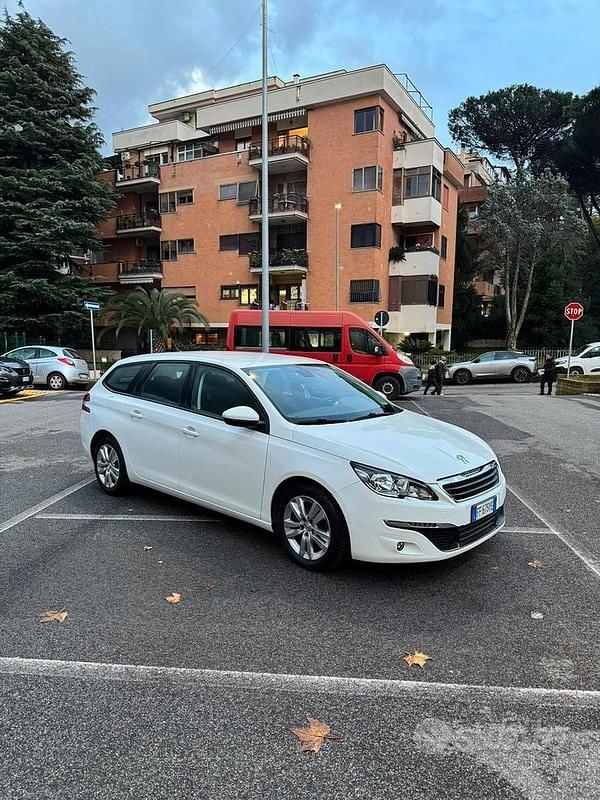 Usata Peugeot 308 SW Business-Line 120 CV (88 kW) 2016 Bianco Station wagon
