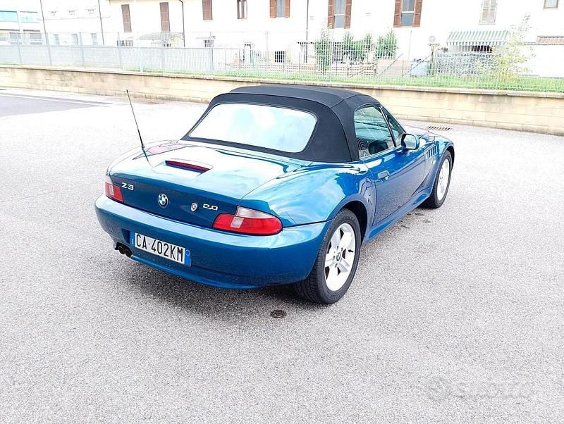 Usata BMW Z3 150 CV (110 kW) 2000 Blu Cabrio