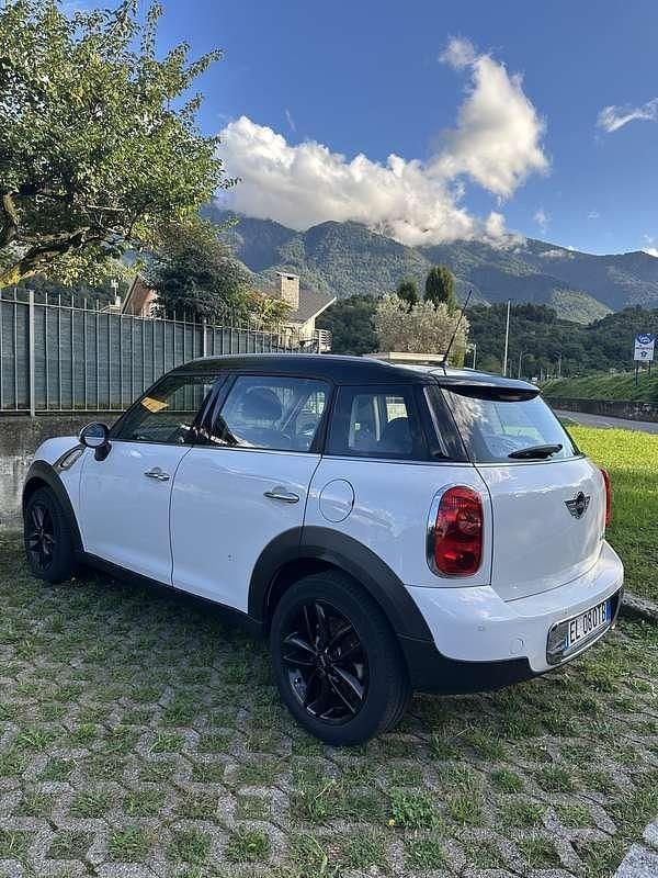 Usata Mini Cooper D Countryman 111 CV (81 kW) 2012 Bianco SUV