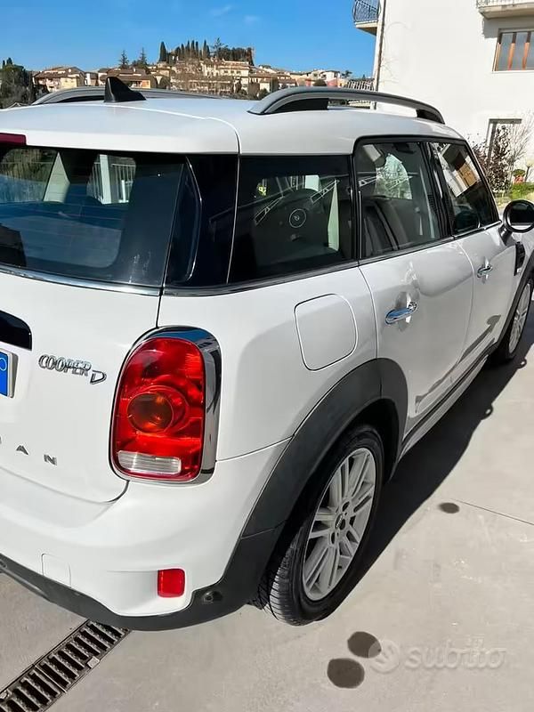 Usata Mini Countryman 2019 Bianco SUV