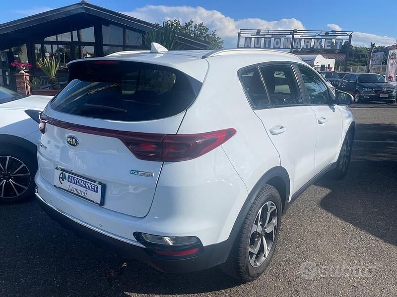 Usata Kia Sportage 116 CV (85 kW) 2021 Bianco SUV