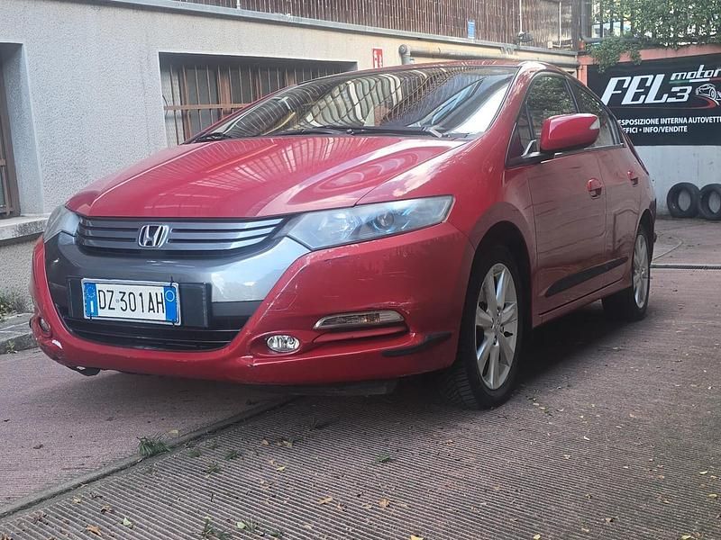 Usata Honda Insight Elegance 88 CV (64 kW) 2009 Rosso Utilitaria