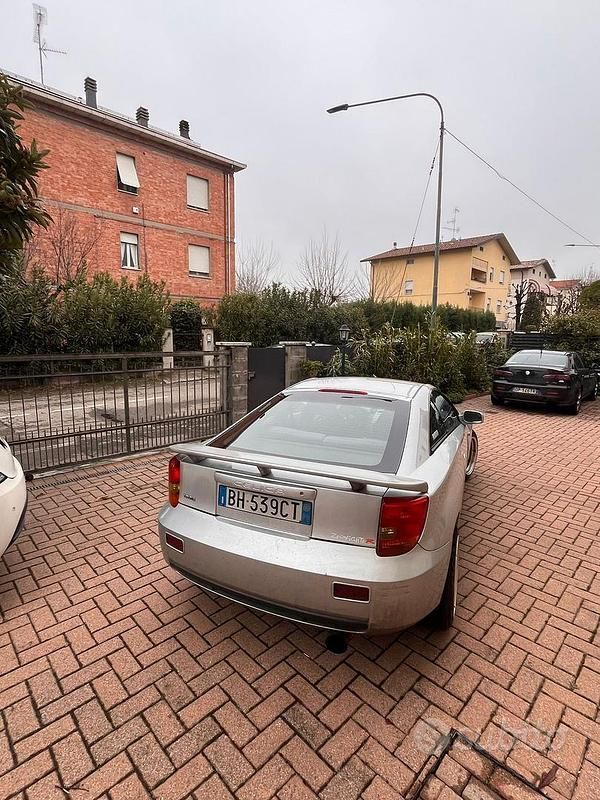 Usata Toyota Celica T2 143 CV (105 kW) 2000 Coupé