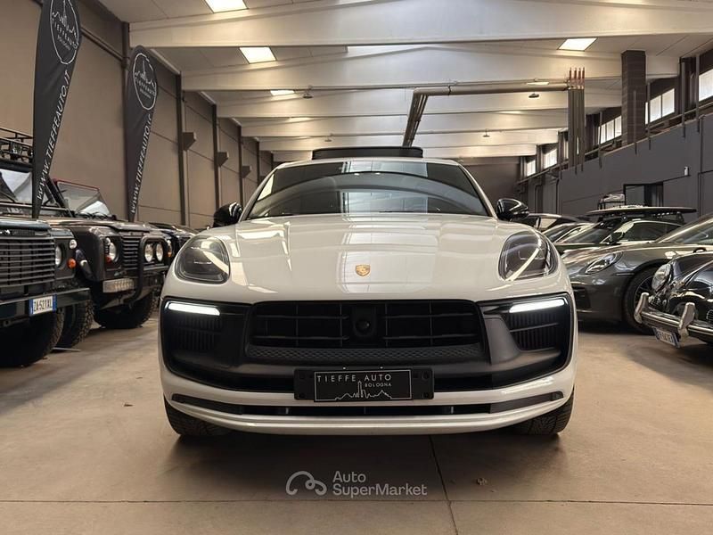 Usata Porsche Macan 441 CV (324 kW) 2021 Bianco pastello SUV