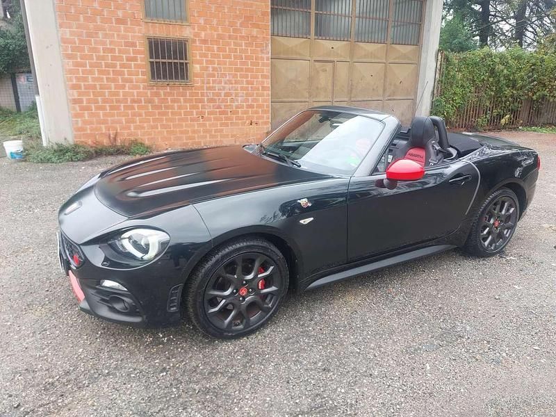 Usata Abarth 124 Spider 170 CV (125 kW) 2018 Nero Cabrio