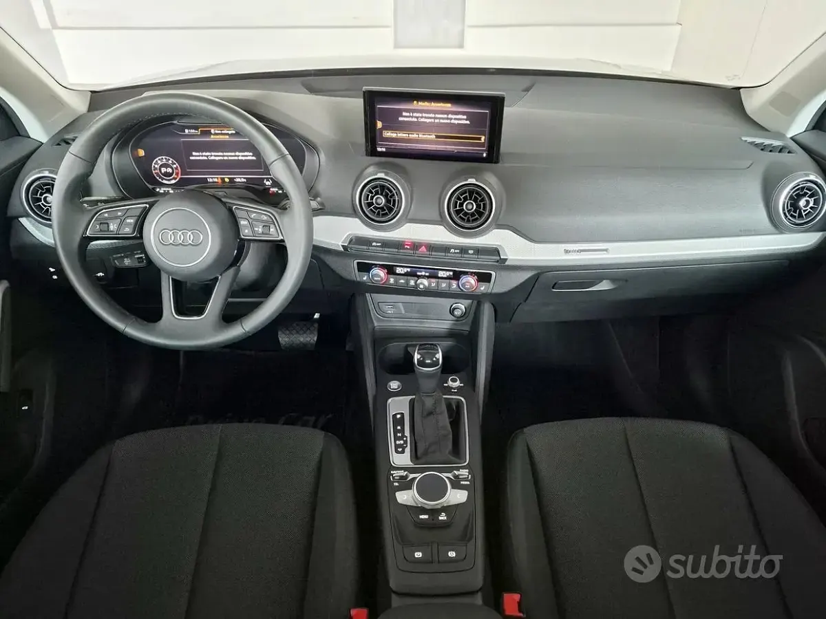 Usata Audi Q2 Advanced 150 CV (110 kW) 2023 Grigio manhattan SUV