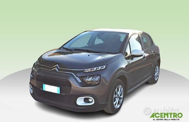 Grigio Usata 2024 Citroën C3 PureTech Monovolume | 13.900 € (Buon prezzo) - Immagine 1/4
