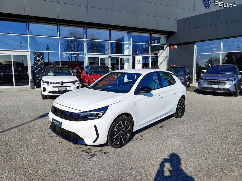 Usata Opel Corsa 101 CV (74 kW) 2025 Bianco Utilitaria