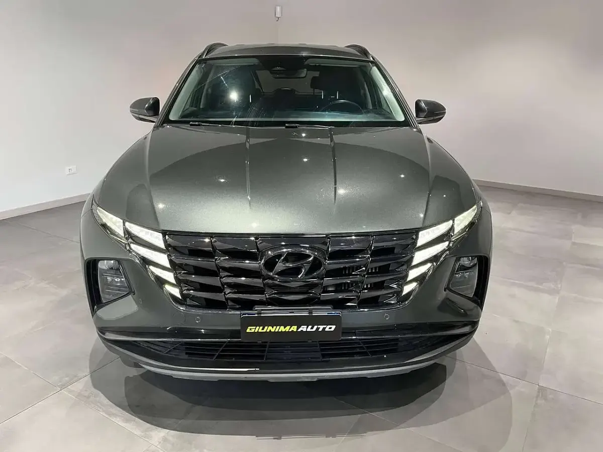 Second-hand Hyundai Tucson 150 CP (110 kW) 2023 Gri SUV