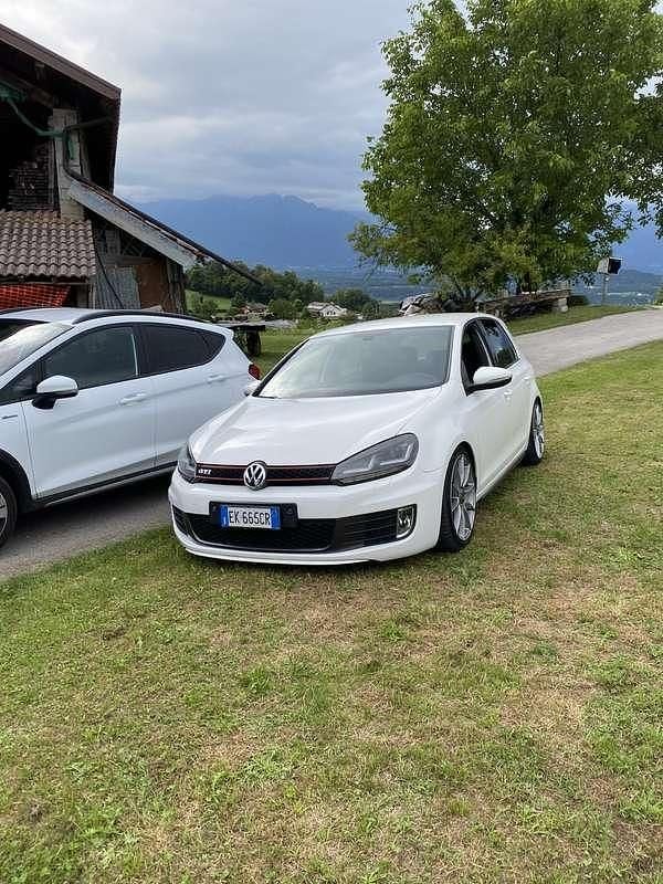 Usata VW Golf VI GTI 211 CV (155 kW) 2011 Utilitaria
